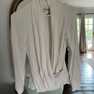 Maeve by Anthropologie sweater blouse
